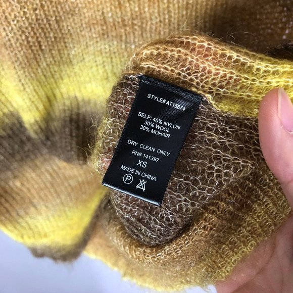 ASTR Revolve Brown Ombre Striped V Neck Wool Blend Oversized Sweater Size XS - Picture 7 of 8